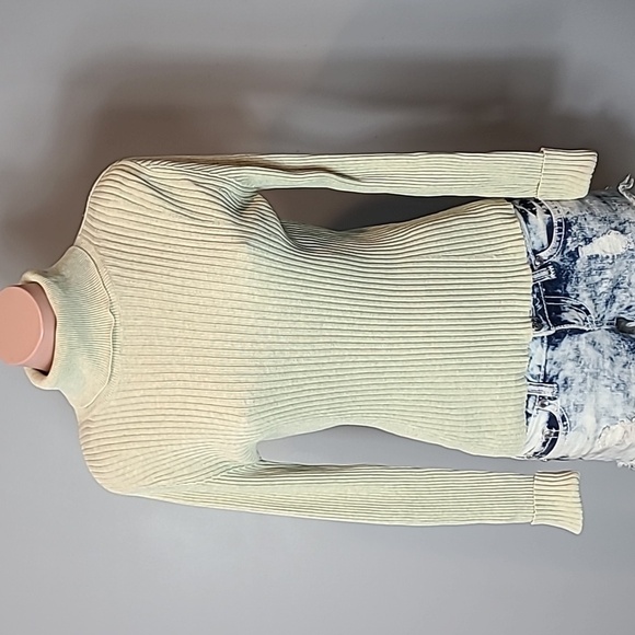 Banana Republic Sweaters - Banana Republic Lightweight Turtleneck Sweater Ribbed Green Cotton Medium